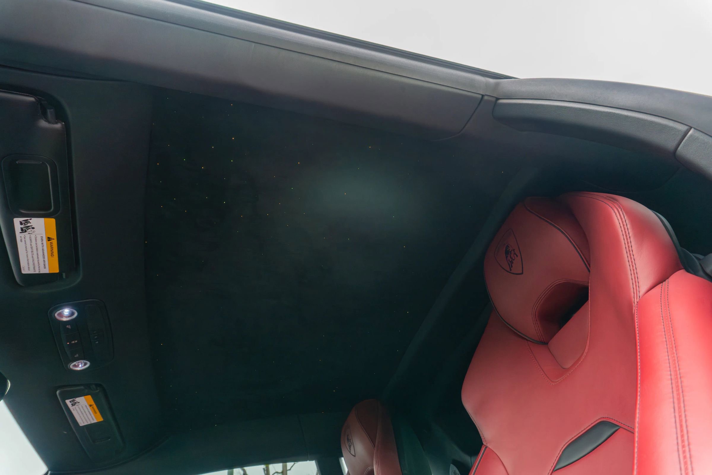 Used 2020 Lamborghini Huracan EVO image 11