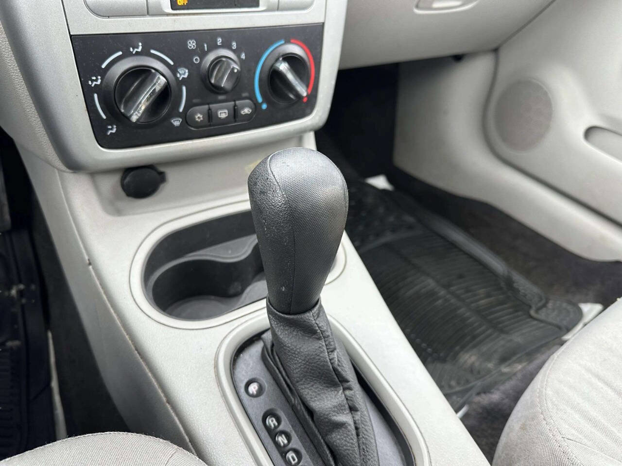 Used 2010 Chevrolet Cobalt LS image 22