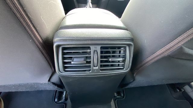 Used 2017 Nissan Rogue Sport SV w/ SV Premium Package AWD/4WD image 14