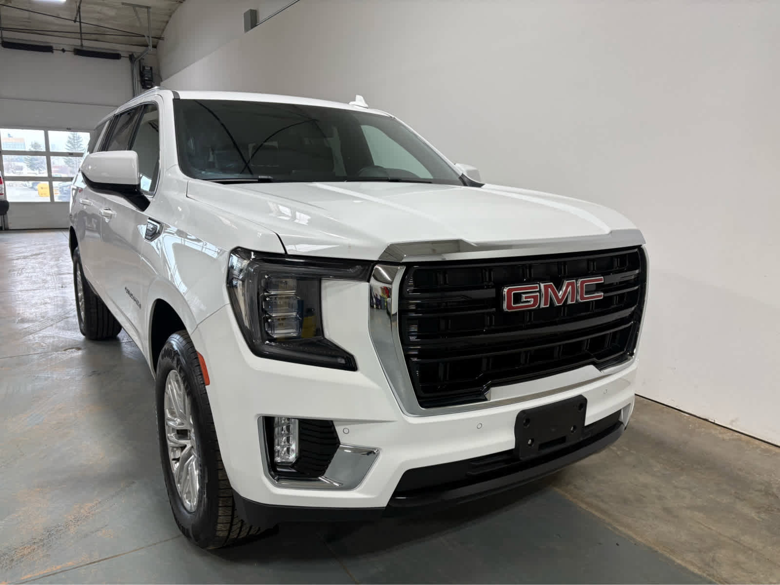 Certified 2024 GMC Yukon XL SLE AWD/4WD image 6