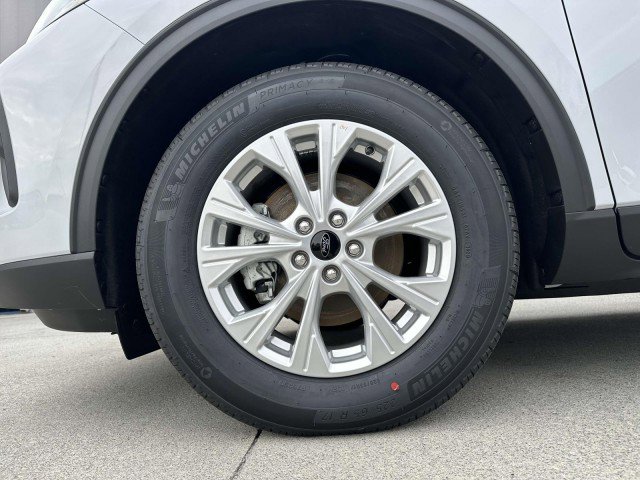 New 2025 Ford Escape Active w/ Active Premium Tech Pack image 16