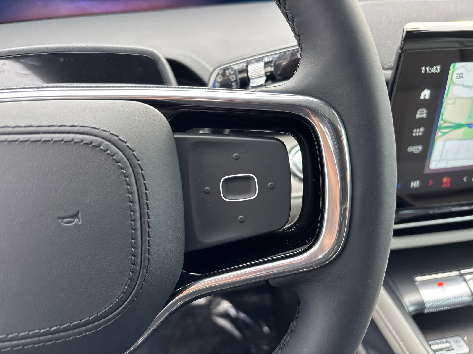 New 2026 Lincoln Nautilus Premier image 18