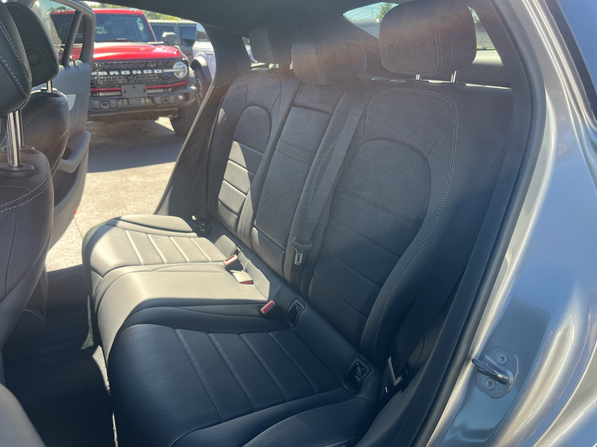 Used 2020 Mercedes-Benz GLC 300 4MATIC Coupe image 25