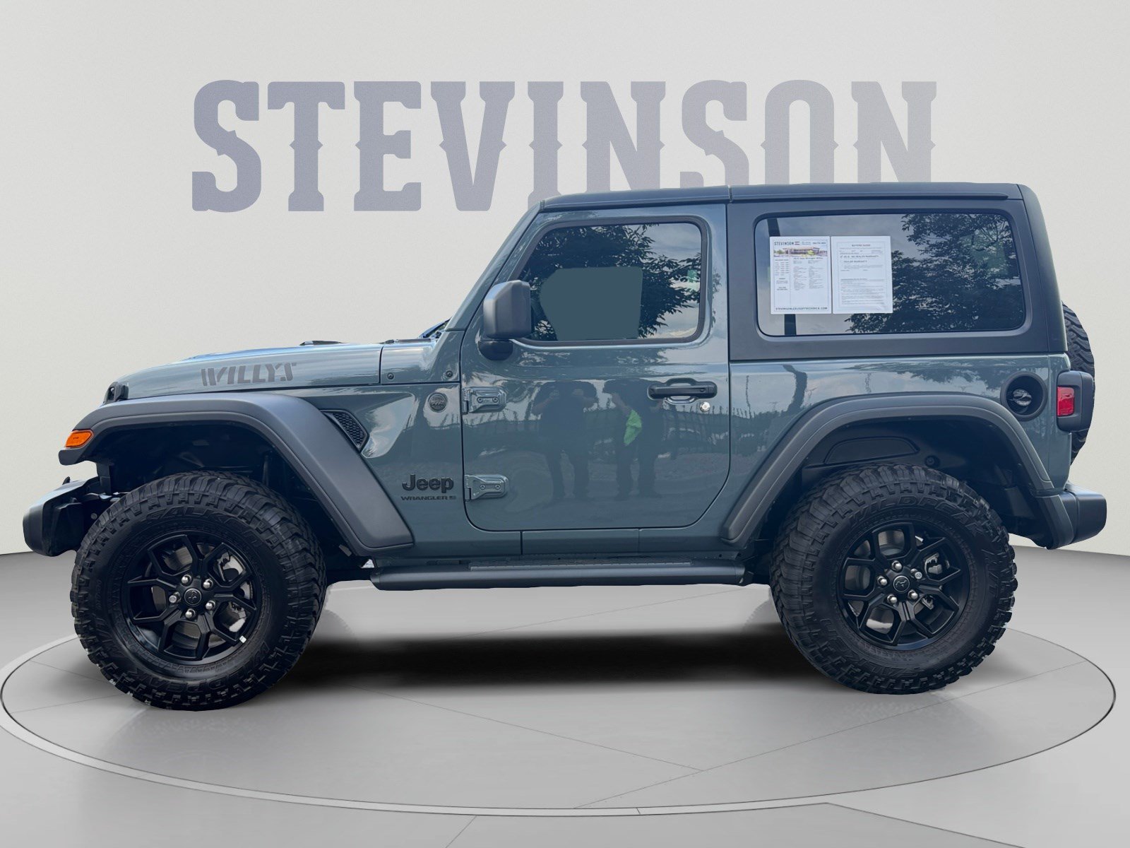 Used 2025 Jeep Wrangler Sport AWD/4WD image 2