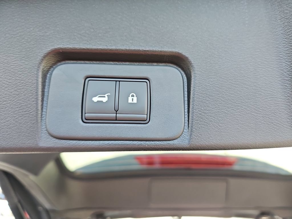 New 2026 Nissan Rogue Dark Armor FWD image 17