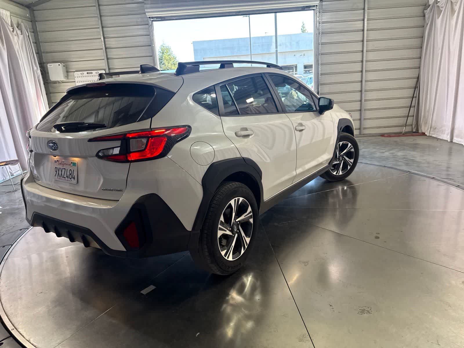 Used 2025 Subaru Crosstrek 2.5i Premium w/ Crosstrek Mirror Package AWD/4WD image 5