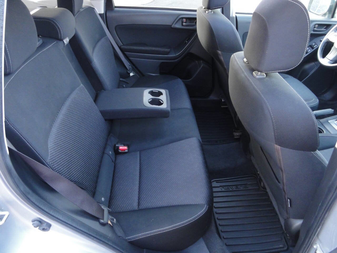 Used 2014 Subaru Forester 2.5i Premium w/ All-Weather Package image 16