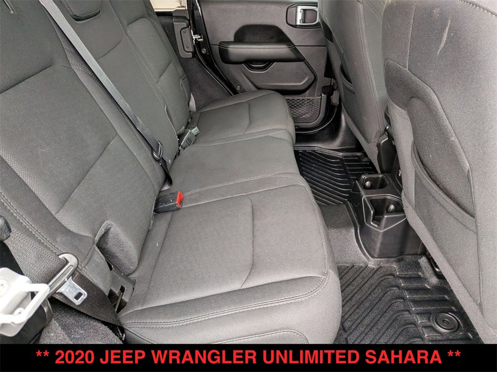 Used 2020 Jeep Wrangler Unlimited Sahara image 26