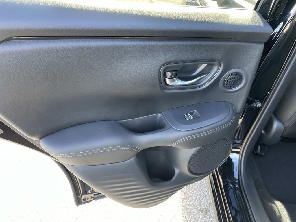 Used 2026 Honda HR-V EX-L image 10