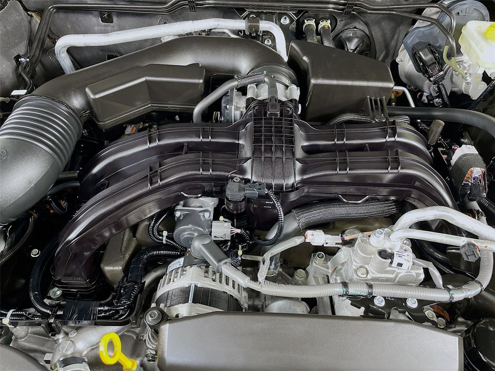 Used 2025 Subaru Outback Premium image 32