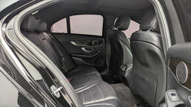 Used 2018 Mercedes-Benz C 300 Sedan w/ Premium Package image 18