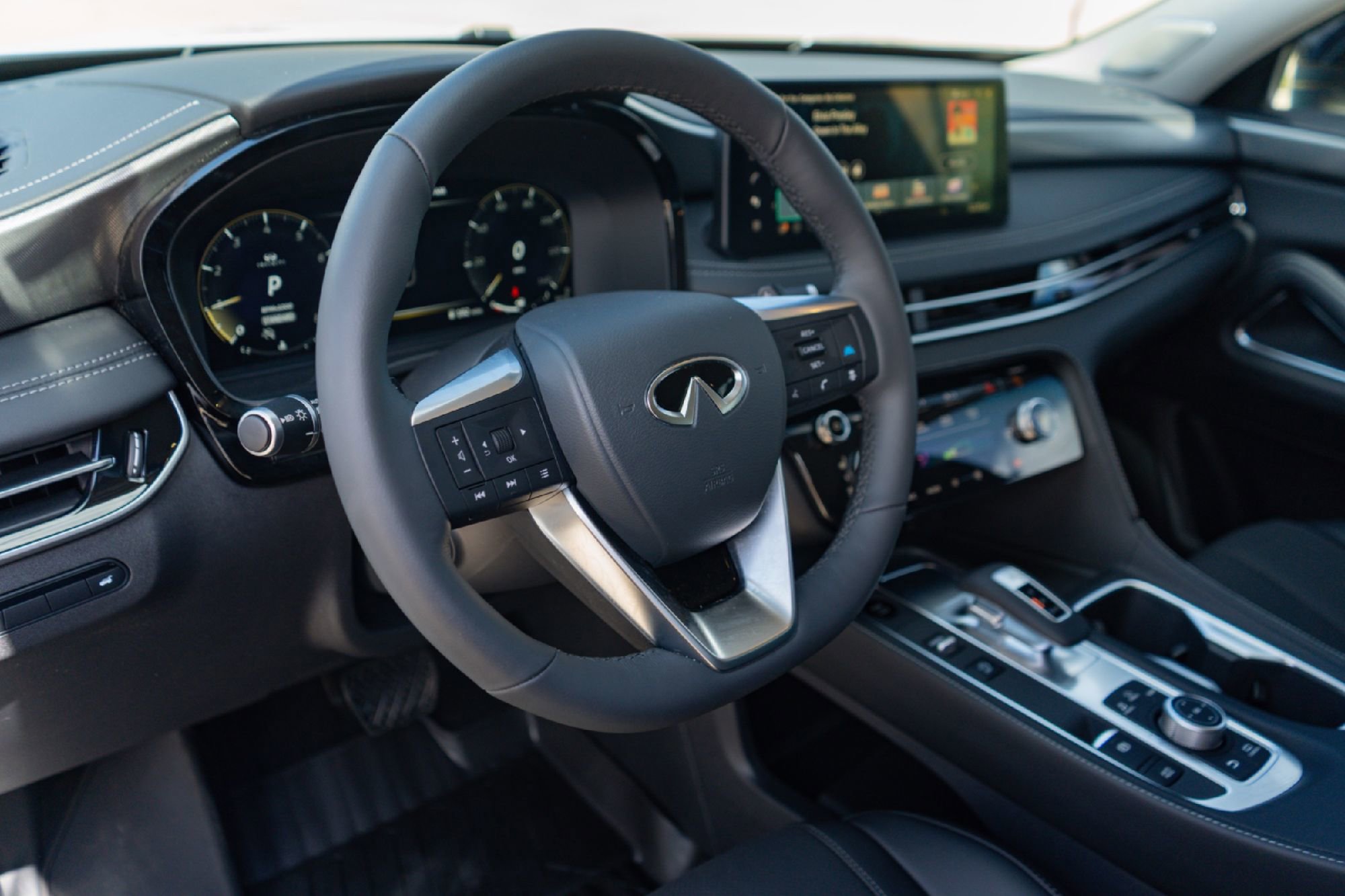 Certified 2026 INFINITI QX60 Luxe w/ Cargo Package FWD image 7
