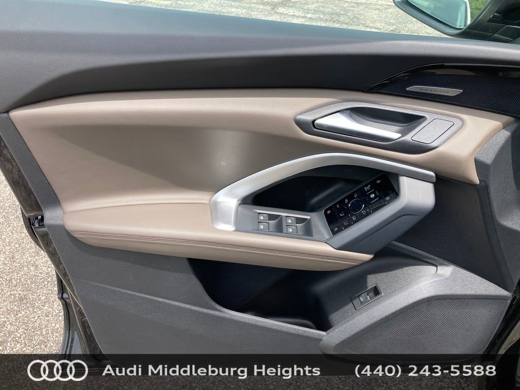 Certified 2025 Audi Q5 Premium Plus w/ Premium Plus image 13