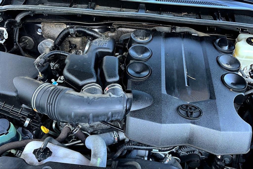 Used 2020 Toyota 4Runner Nightshade image 32