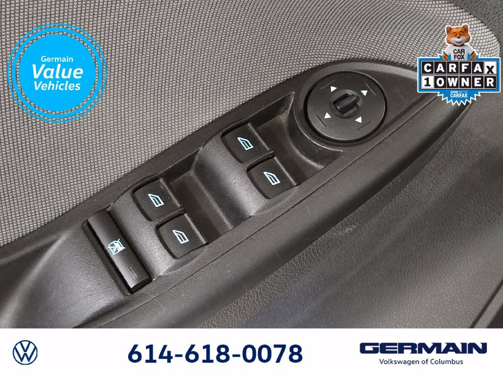 Used 2014 Ford Focus SE FWD image 23
