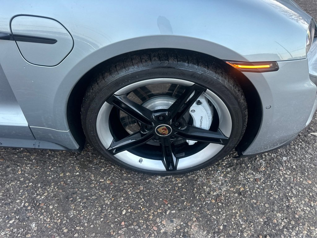 Used 2023 Porsche Taycan GTS w/ Premium Package (P6U) image 16