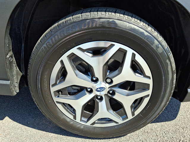 Certified 2024 Subaru Forester Premium AWD/4WD image 9