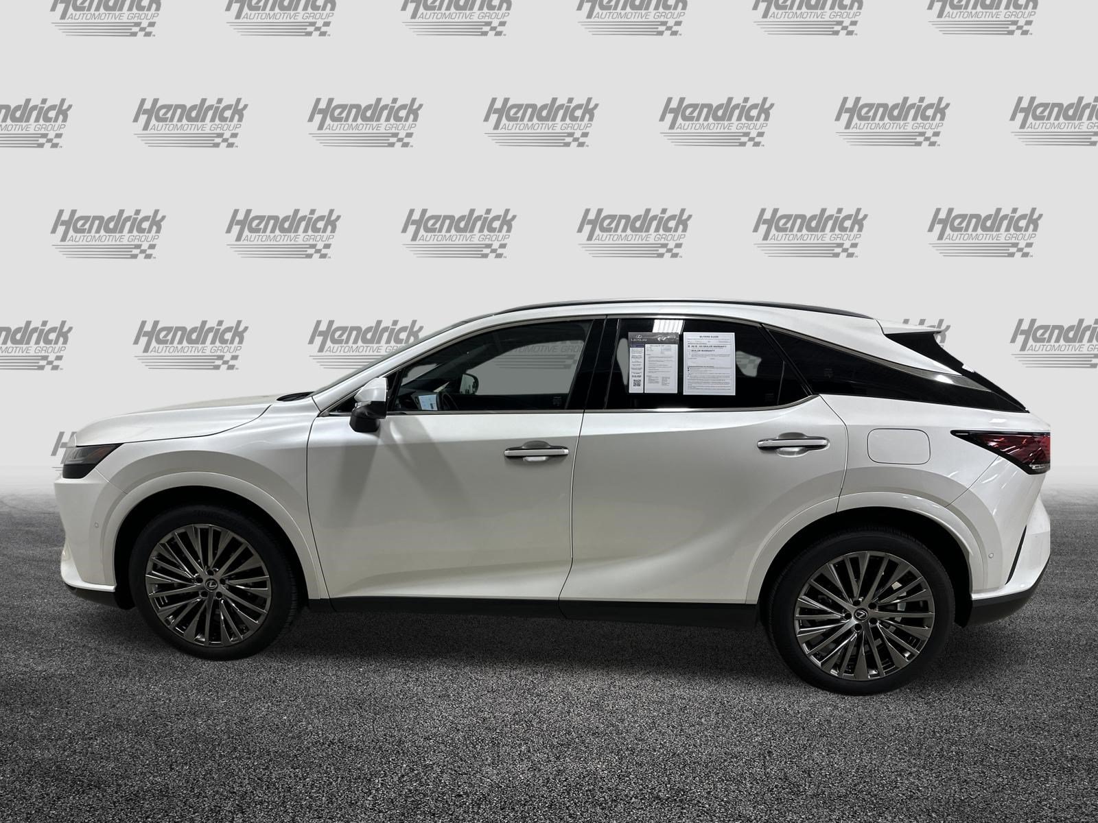 Certified 2025 Lexus RX 450h AWD w/ Convenience Package image 7