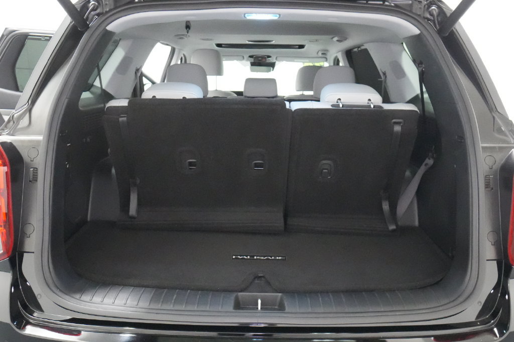 Used 2024 Hyundai Palisade SEL AWD/4WD image 25
