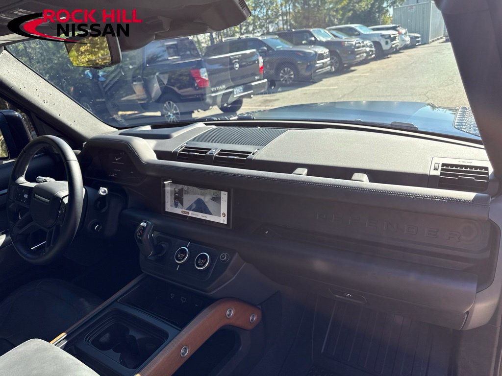 Used 2020 Land Rover Defender 110 X AWD/4WD image 28