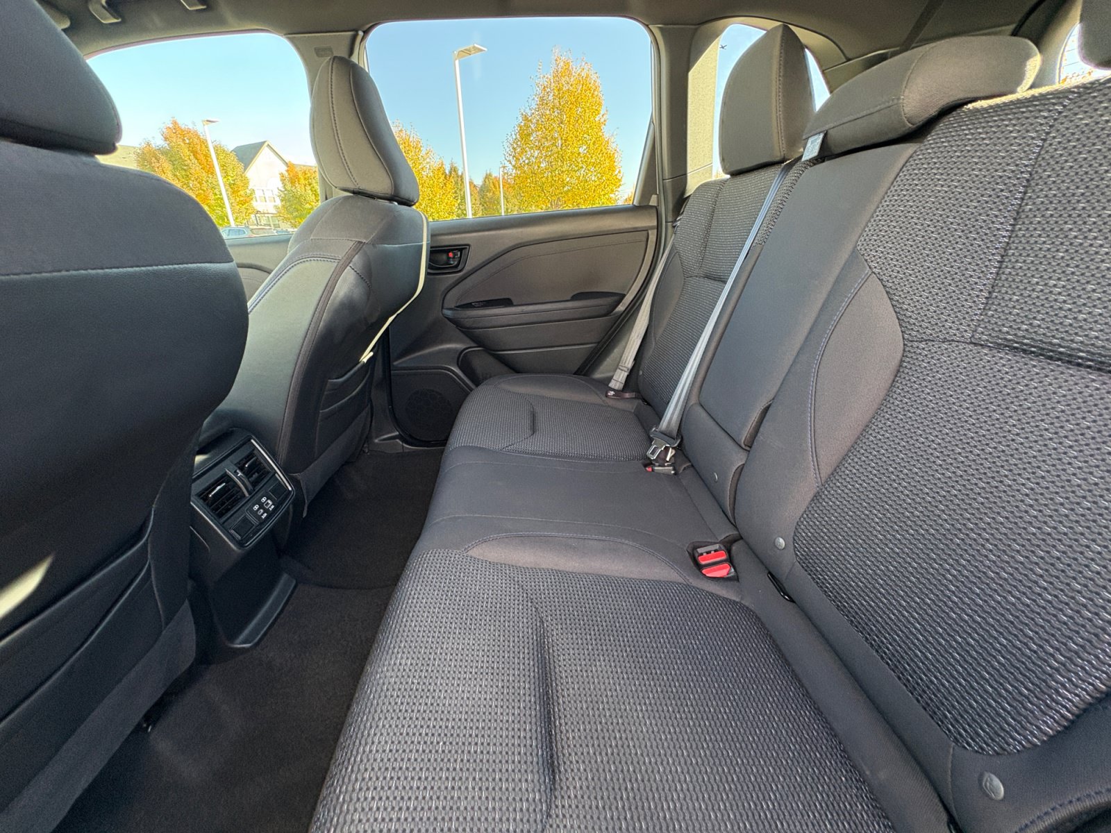 Certified 2025 Subaru Forester Premium w/ Convenience Package #1 AWD/4WD image 17