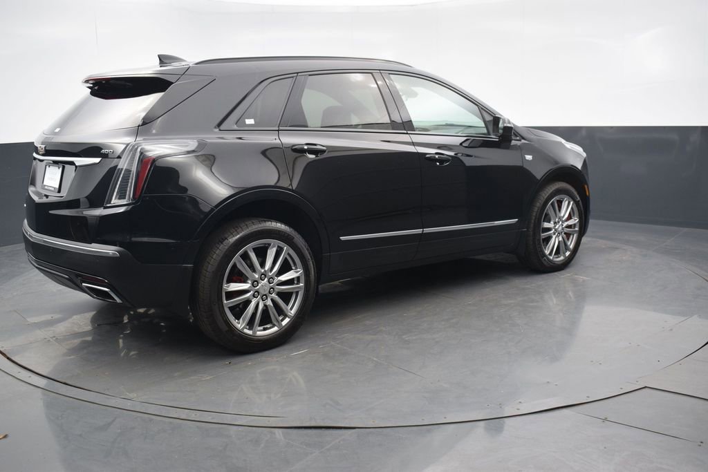 Used 2023 Cadillac XT5 Sportv w/ LPO, Floor Liner Package AWD/4WD image 6