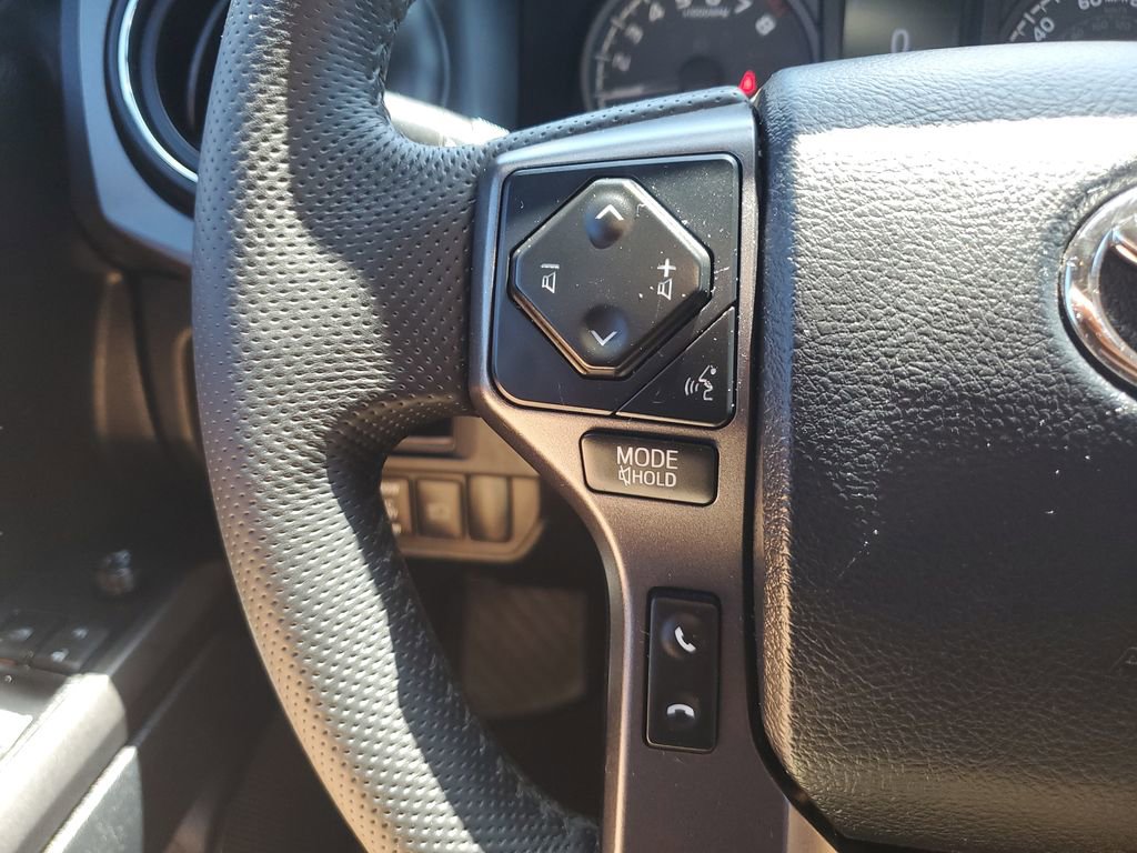 Used 2019 Toyota Tacoma TRD Off-Road RWD image 19