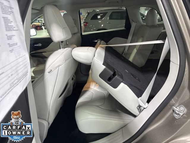 Used 2020 Jeep Cherokee Limited AWD/4WD image 34