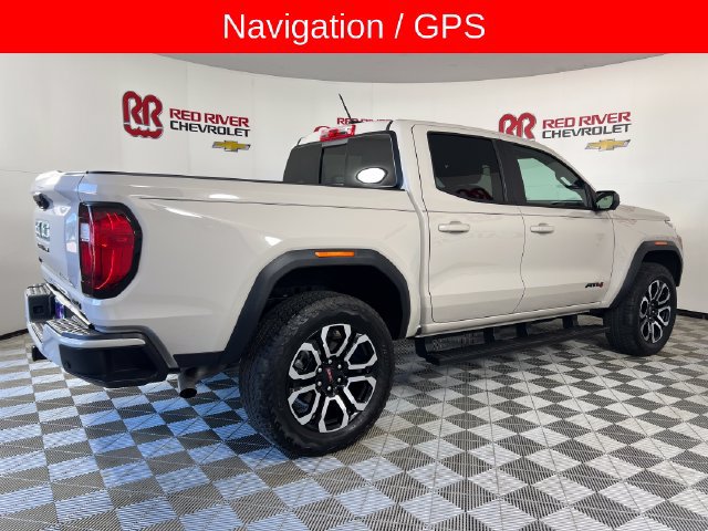 Used 2026 GMC Canyon AT4 w/ Technology Plus Package AWD/4WD image 9