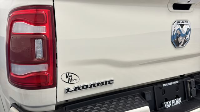 Used 2022 RAM 3500 Laramie AWD/4WD image 43