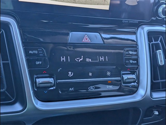 Certified 2023 Kia Sorento EX w/ Panoramic Sunroof Package image 15