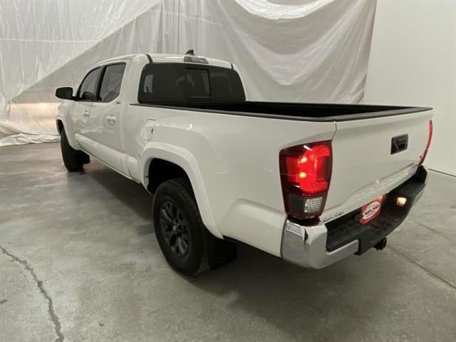Used 2022 Toyota Tacoma SR5 image 16