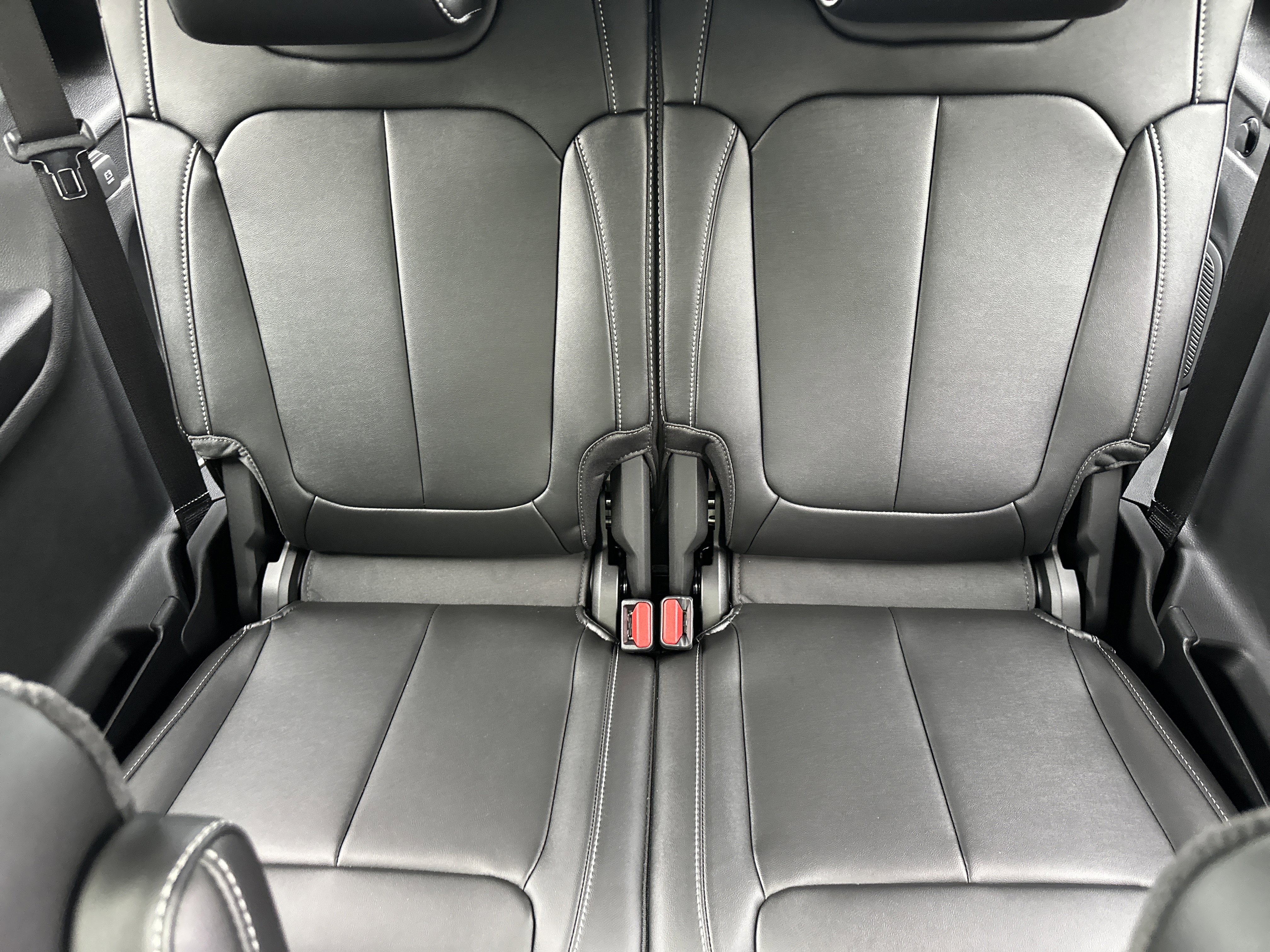 New 2026 Jeep Grand Cherokee L Limited AWD/4WD image 30