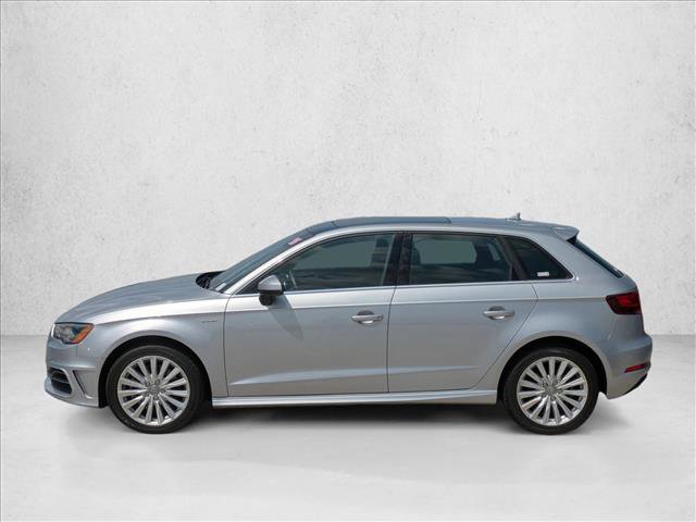 Used 2016 Audi A3 e-tron Premium Plus w/ Premium Plus Package FWD image 9