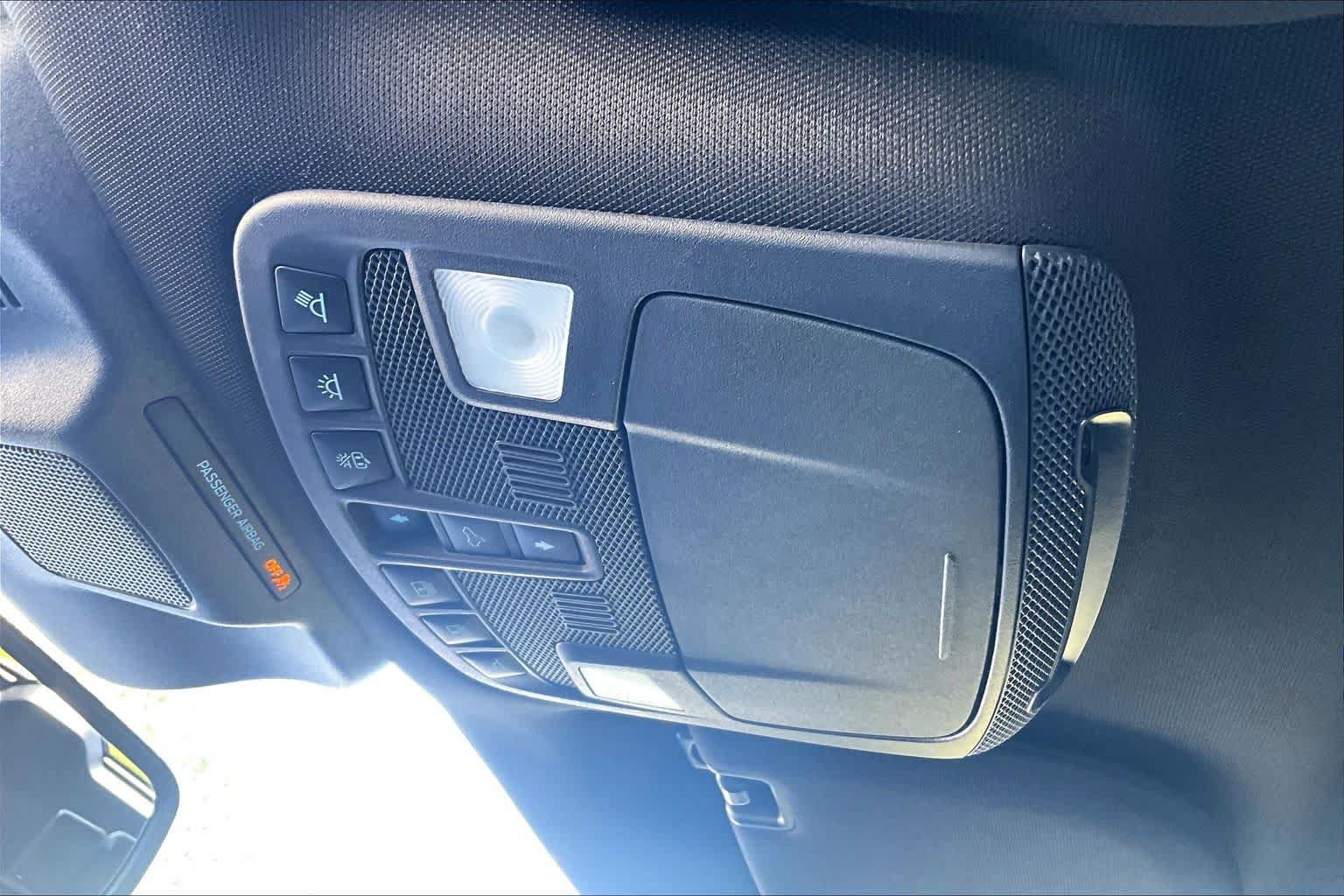 Used 2024 Ford Expedition Platinum RWD image 32