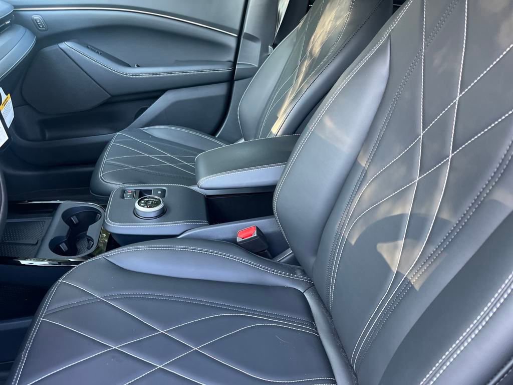 New 2024 Ford Mustang Mach-E Select w/ Comfort Package Lite image 14