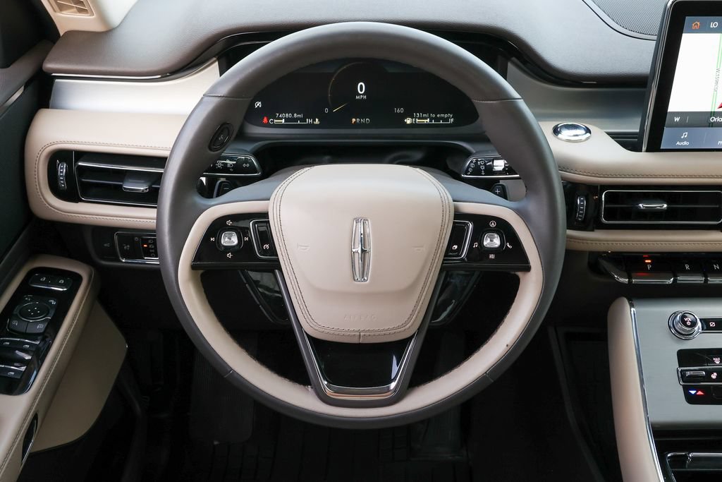 Used 2022 Lincoln Aviator AWD w/ Premium Package image 8