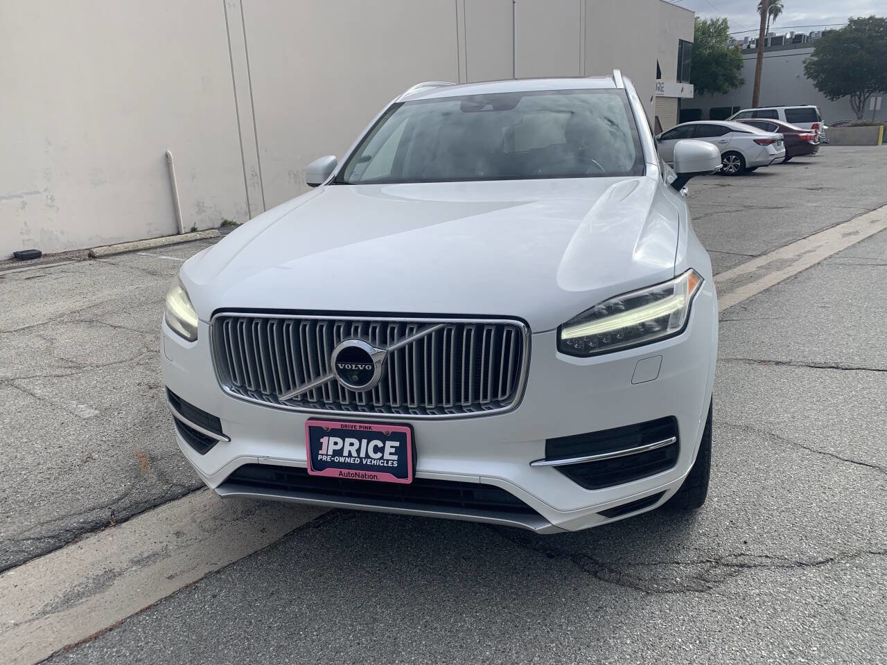 Used 2016 Volvo XC90 T8 Inscription w/ Vision Package AWD/4WD image 5