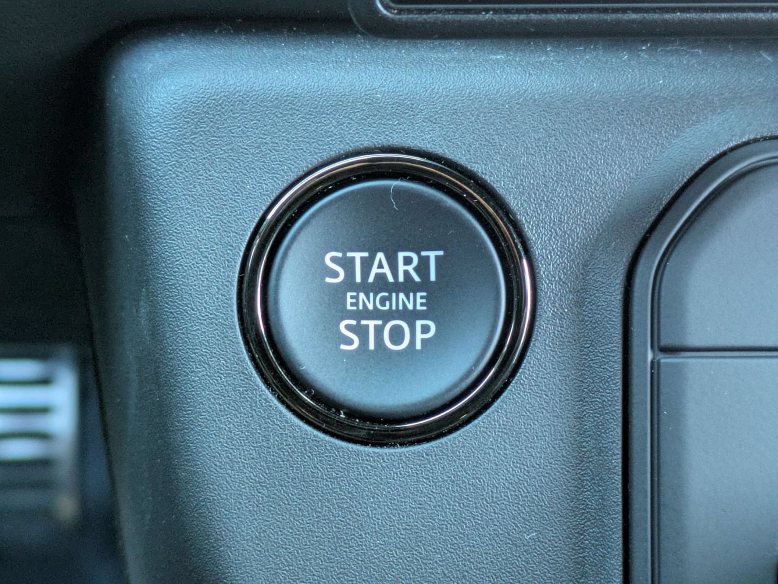 Used 2026 Land Rover Defender 110 OCTA AWD/4WD image 23