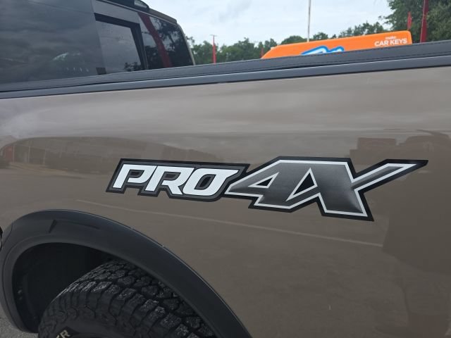 Certified 2021 Nissan Titan PRO-4X w/ Pro-4x Convenience Package AWD/4WD image 10