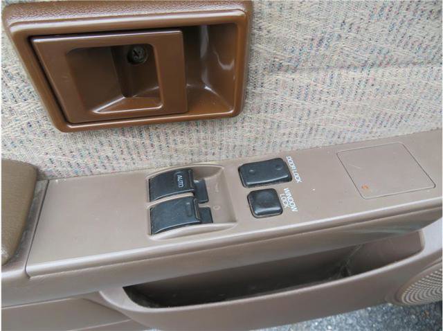 Used 1999 Toyota Tacoma 4x4 Xtracab V6 image 11