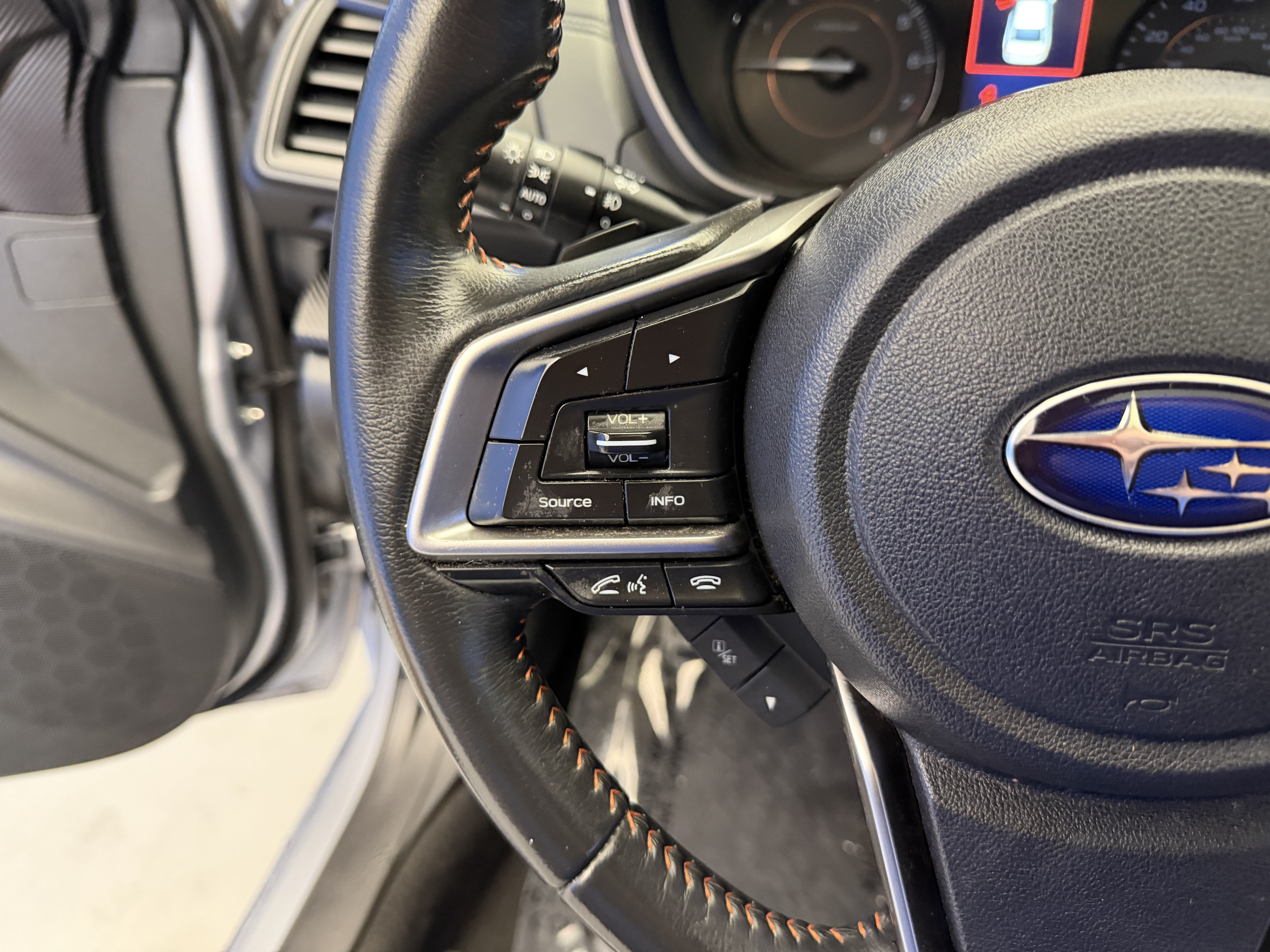 Used 2019 Subaru Crosstrek 2.0i Premium AWD/4WD image 14