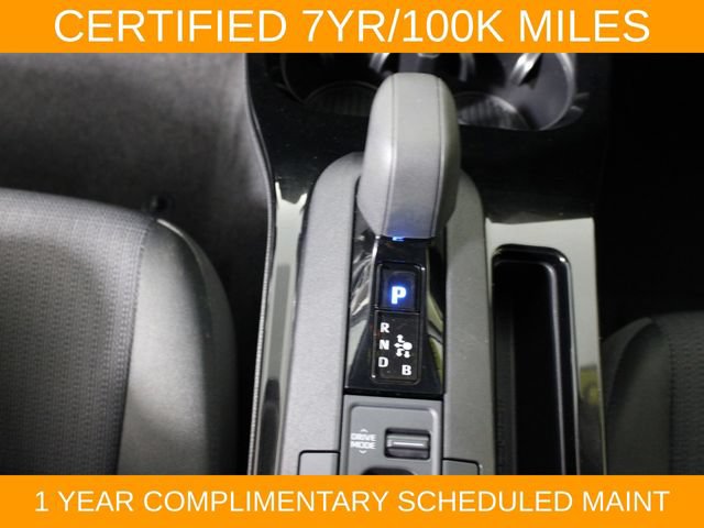 Used 2025 Toyota Prius LE FWD image 26