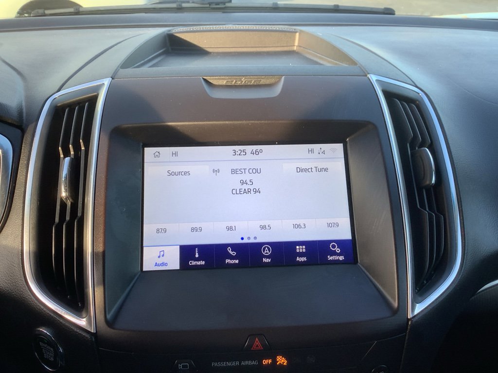 Used 2020 Ford Edge Titanium w/ Equipment Group 301A image 17