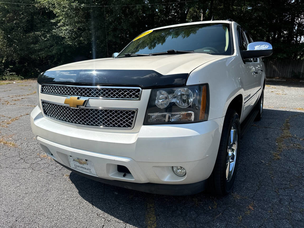 Used 2012 Chevrolet Avalanche LTZ RWD image 1