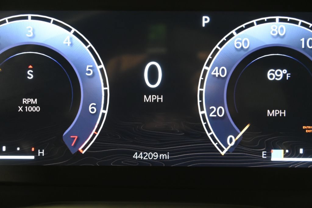 Used 2022 Jeep Grand Cherokee Overland AWD/4WD image 26
