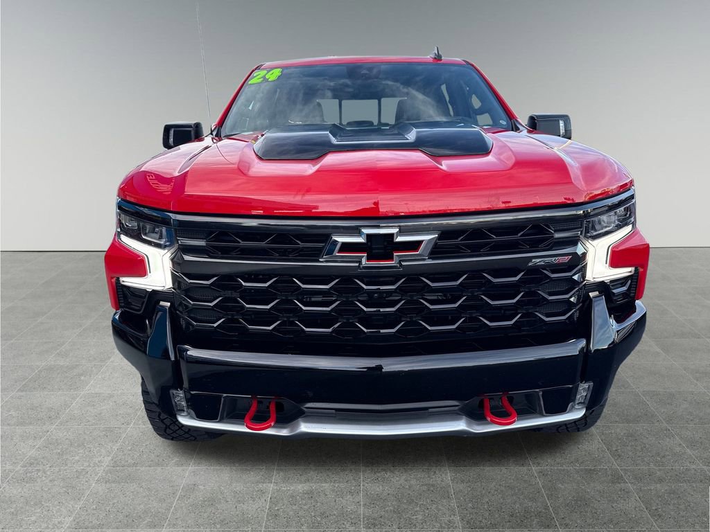 Used 2024 Chevrolet Silverado 1500 ZR2 w/ Technology Package image 9
