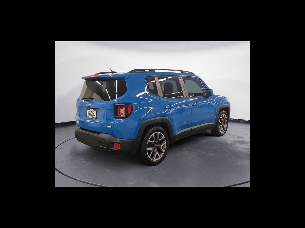 Used 2015 Jeep Renegade Latitude w/ Popular Equipment Group image 6