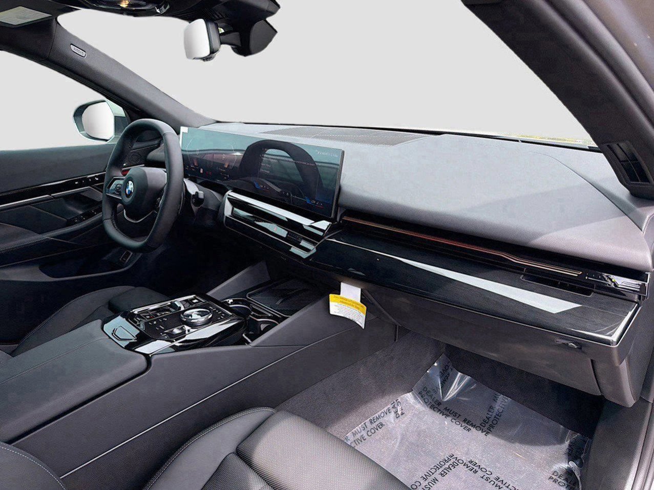 New 2026 BMW 530i w/ Convenience Package RWD image 15