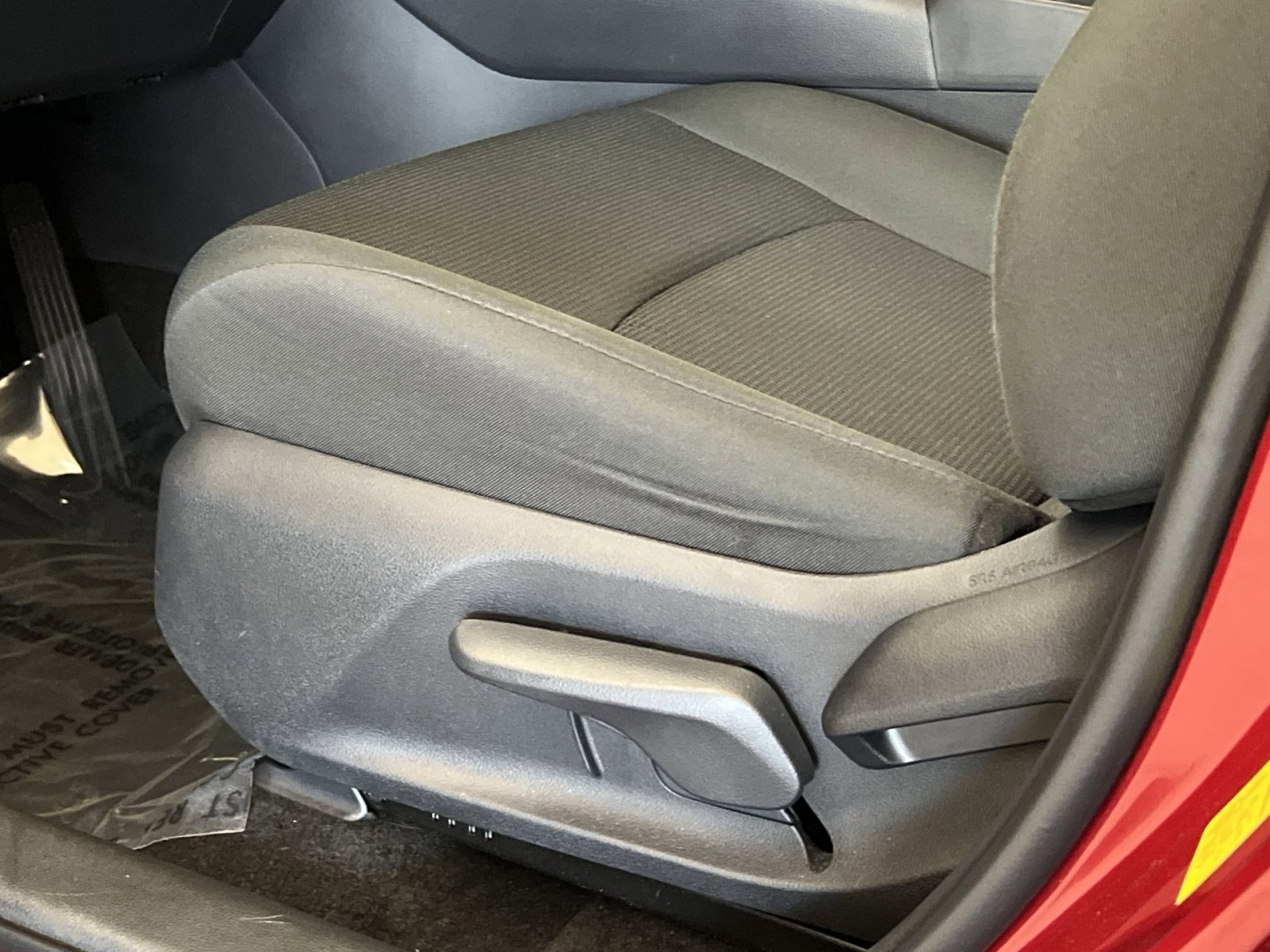 Used 2024 Toyota RAV4 LE AWD/4WD image 13
